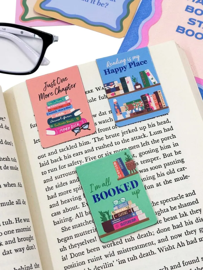 Book Club Hosting Set