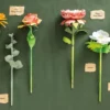 The Bouquet in a Book: Pre-Punched Pages to Press out and Make Paper Flowers