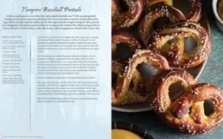 The Unofficial Twilight Saga Cookbook [UK Edition]: Flavours from Forks