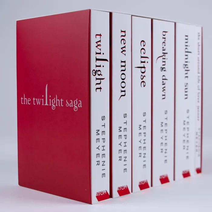 Twilight Saga 6 Book Set (White Cover)